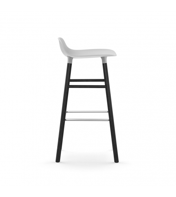 Form Normann Copenhagen Tabouret avec Pieds en Bois