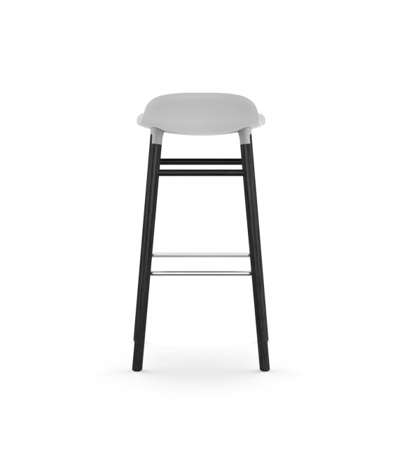 Form Normann Copenhagen Sgabello con Gambe in Legno
