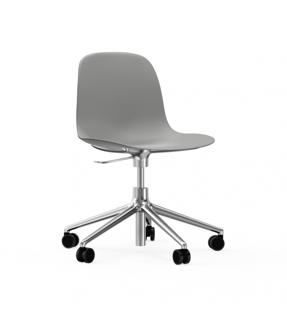 Form Normann Copenhagen Swivel Chair