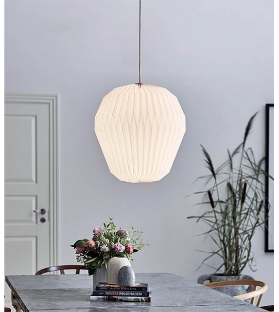 The Bouquet Le Klint Suspension