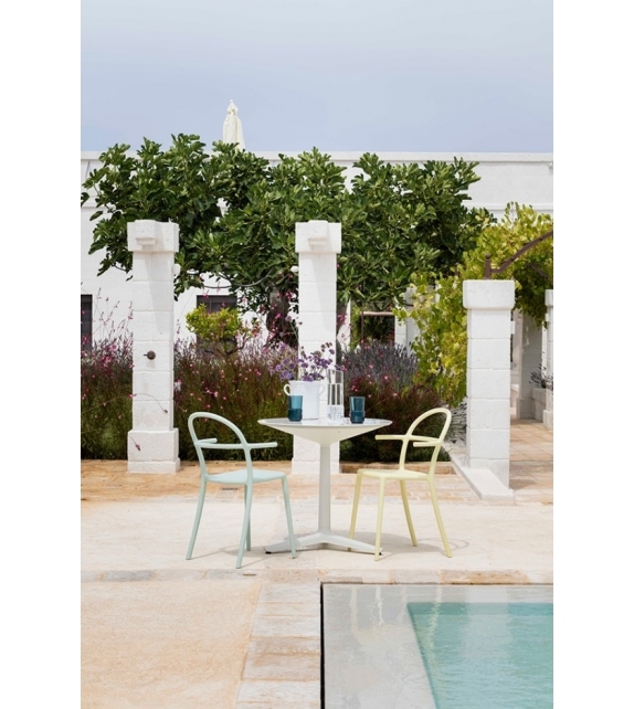 Multiplo Kartell Mesa con Radios