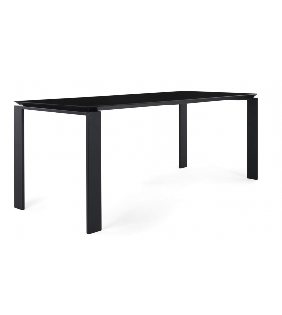 Four Ceramic Kartell Tisch