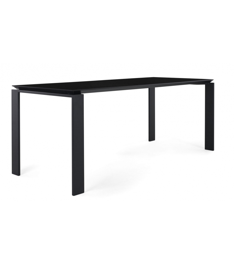 Four Ceramic Kartell Tisch