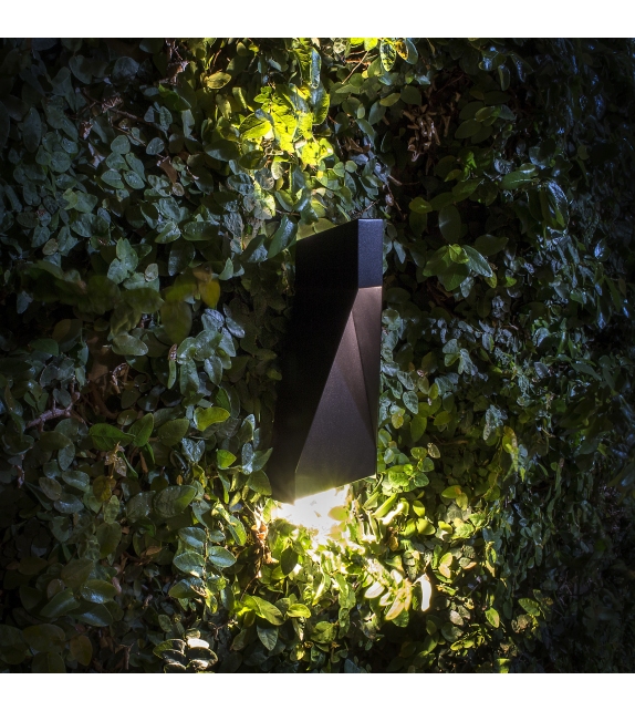 Standley Rakumba Wall Lamp