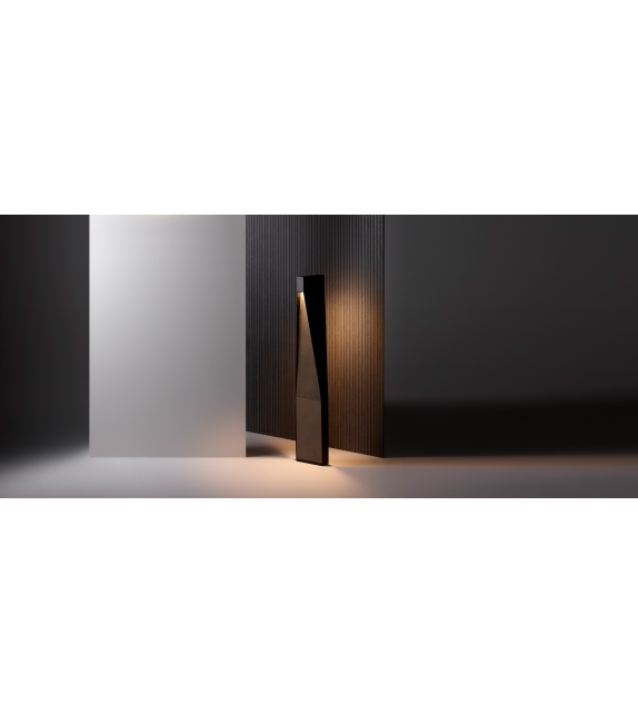Standley Bollard Rakumba Floor Lamp
