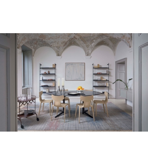 Adam Wood Kartell Bücherregal