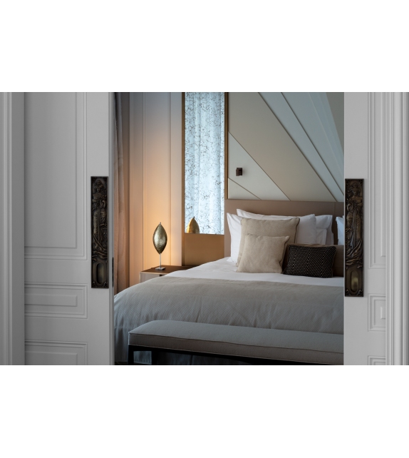 PostKrisi 10 Malagolina Catellani&Smith Table Lamp