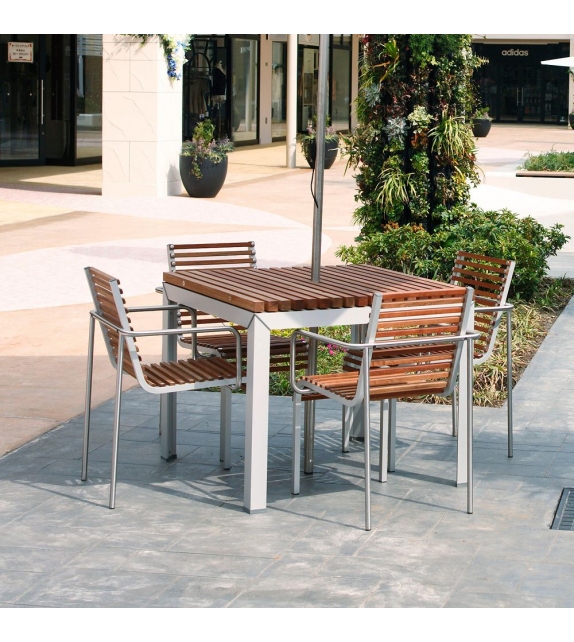 Extempore Extremis Chair