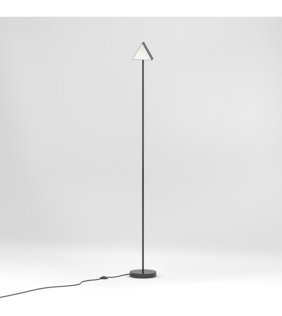 Triangle Box Atelier Areti Lampadaire
