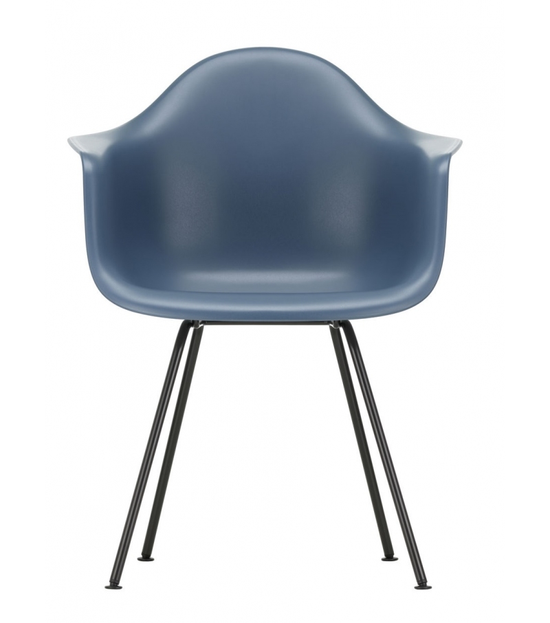 Eames Plastic Armchair DAX Fauteuil Vitra