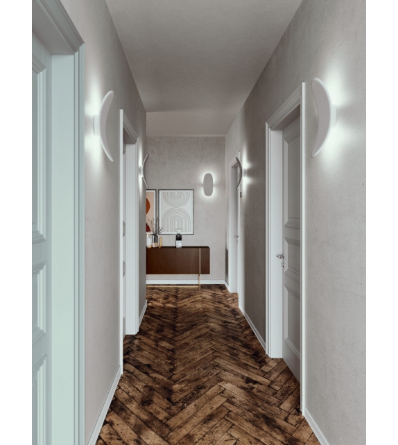 Vela Penta Wall Lamp