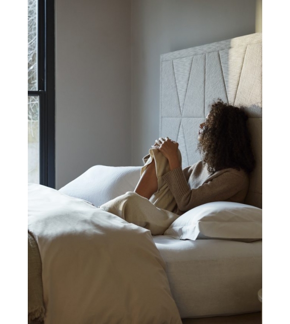 The Luxe Collection Vispring Bed