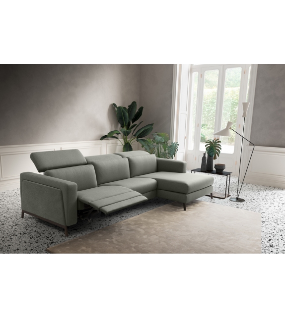 Wagner Nicoline Sofa