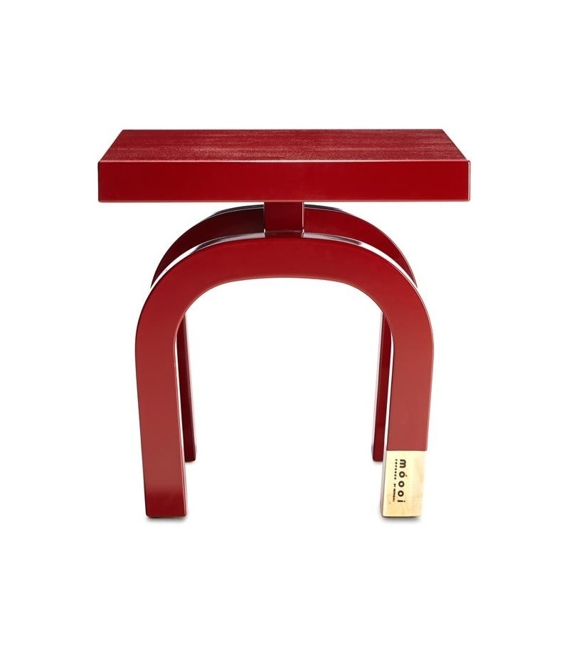 Common Comrades Emperor Coffee Table Moooi