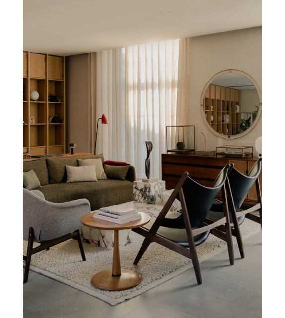 Knitting Lounge Chair Menu