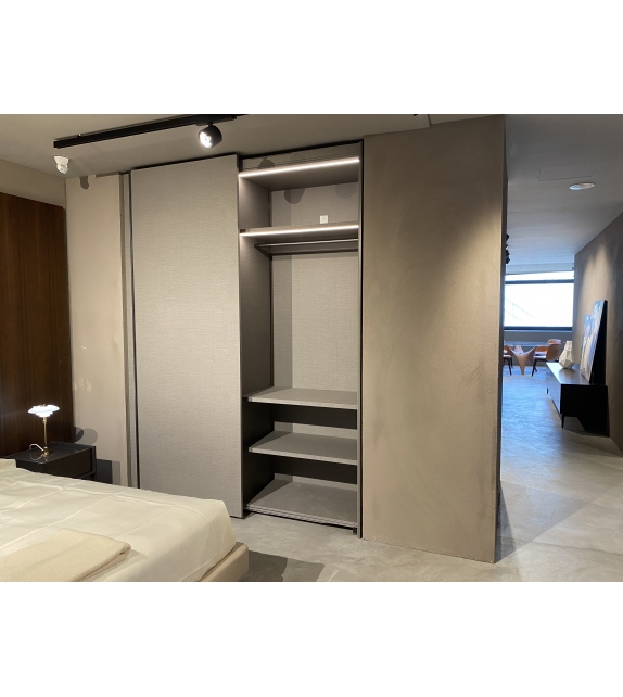 Versandfertig - Gliss Master-A Filo Molteni & C Kleiderschrank