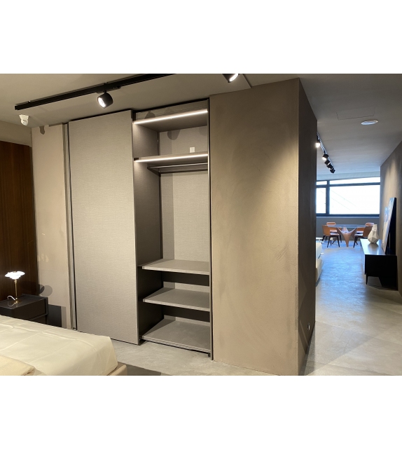 Versandfertig - Gliss Master-A Filo Molteni & C Kleiderschrank