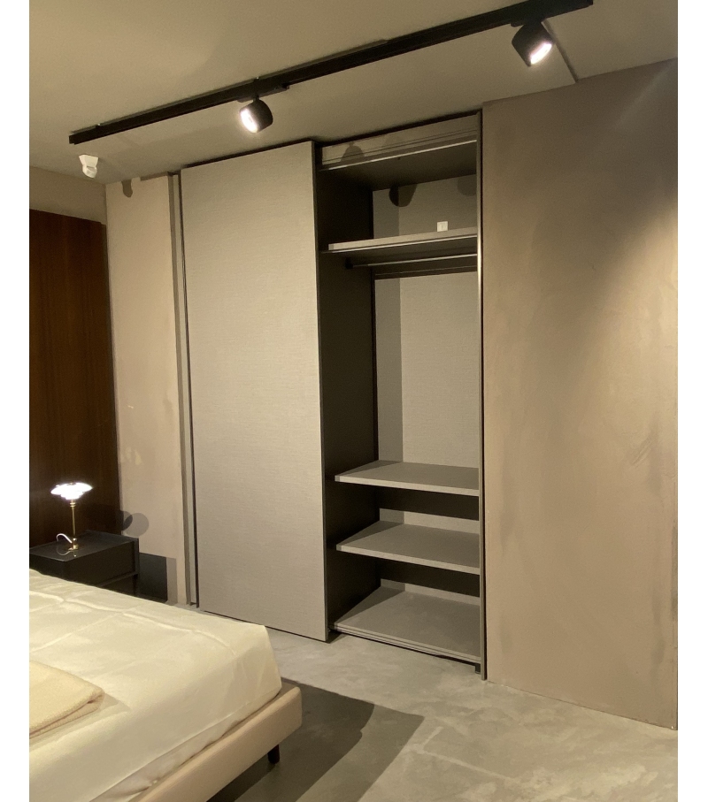 Versandfertig - Gliss Master-A Filo Molteni & C Kleiderschrank