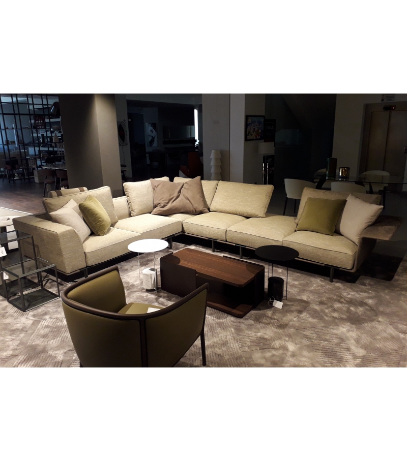 Listo para entregar - Gregor Sofá Molteni & C