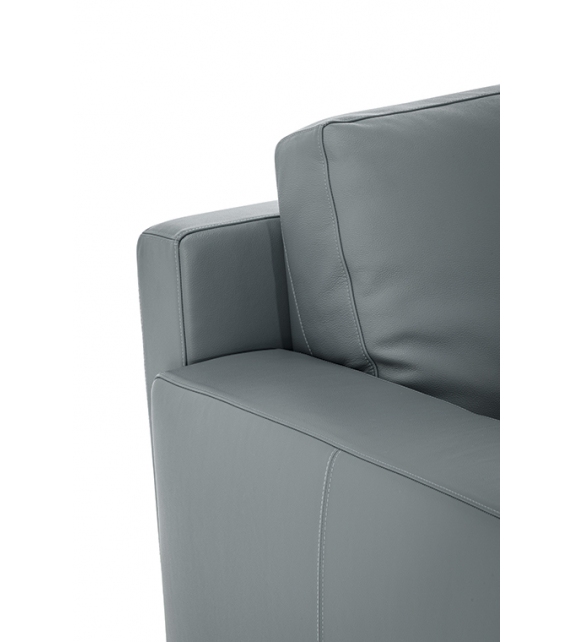 Massimosistema Poltrona Frau Sofa-bed