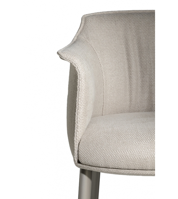 Archibald Poltrona Frau Sillón Pequeño con Patas de Metal