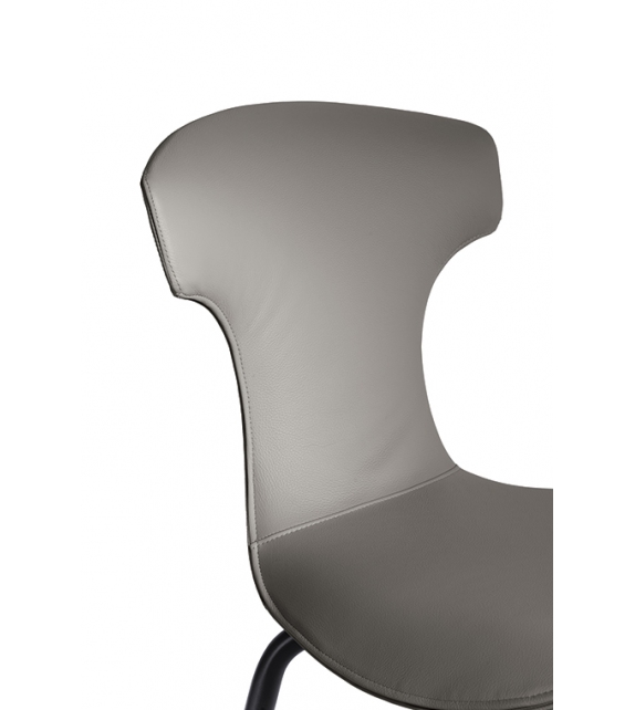 Montera Mas Poltrona Frau Armstuhl