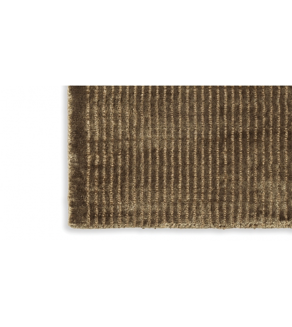 Harp Poltrona Frau Rug