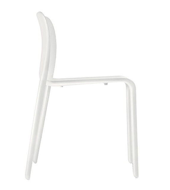 First Magis Chaise