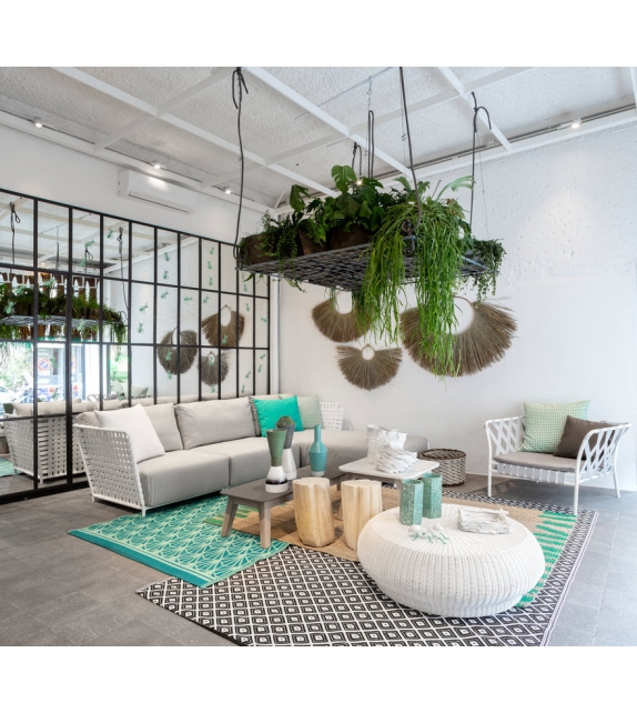 Bolla 15 Mesita & Taburete Gervasoni