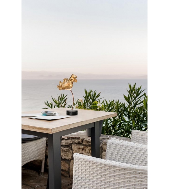 Lafleur Slamp Table Lamp