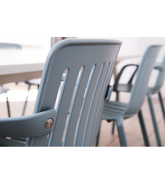 Plato Magis Chair with Armrests