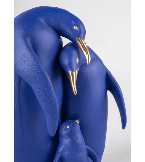 Famiglia di Pinguini Lladró Sculpture