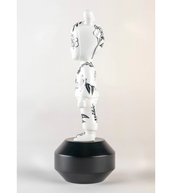 The Guest by Henn Kim Little Lladró Scultura