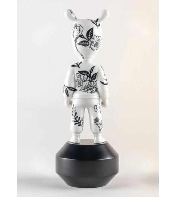 The Guest by Henn Kim Little Lladró Sculpture