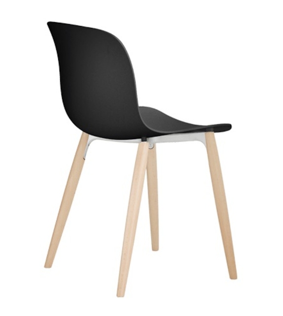 Troy Wooden Legs Magis Stuhl