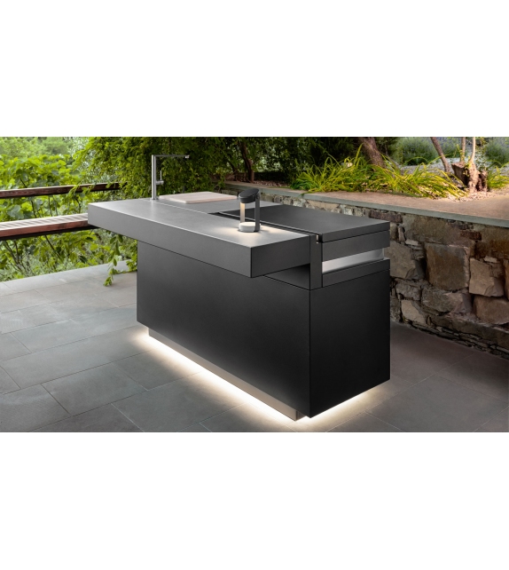 Trocadero Talenti Bar Table