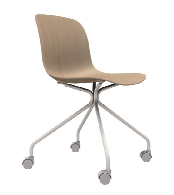 Troy 4 Star Wheels Beech Magis Chair on Castors