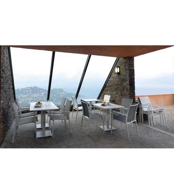 Maiorca Talenti Table