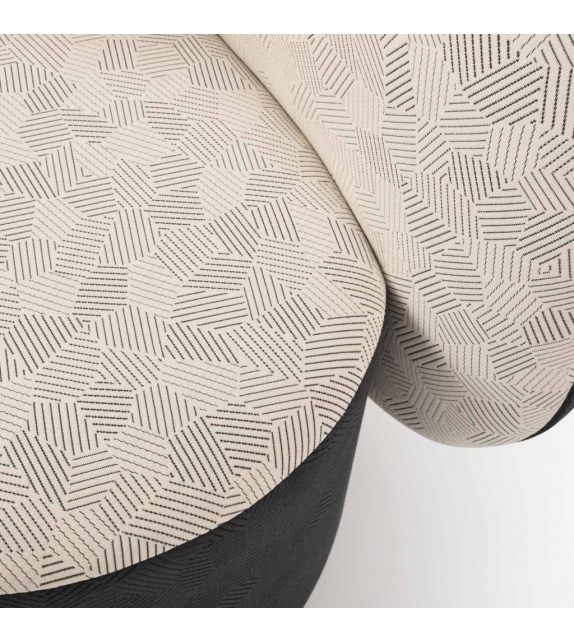 Ayi Maison Dada Armchair