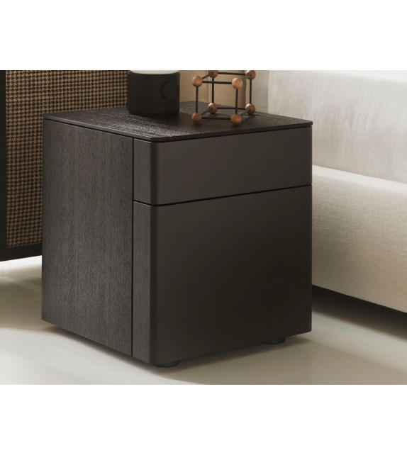 Byron Porro Bedside Table