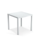 Nova Emu Table Carrée
