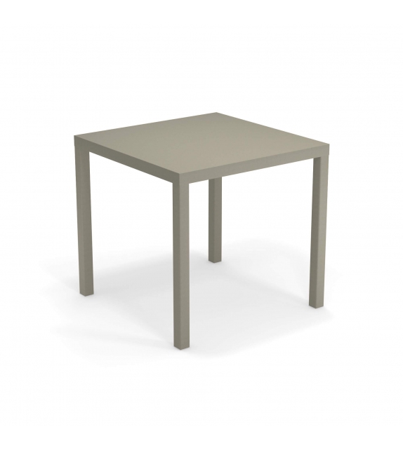 Nova Emu Table Carrée