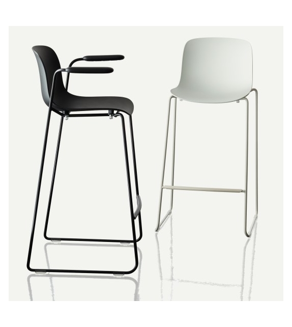 Troy Sledge Polypropylene Magis Tabouret