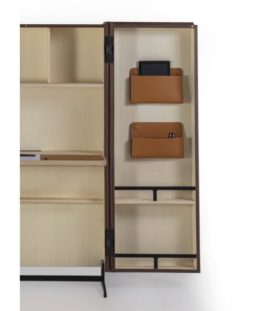 Savio Porada Bureau de Travail