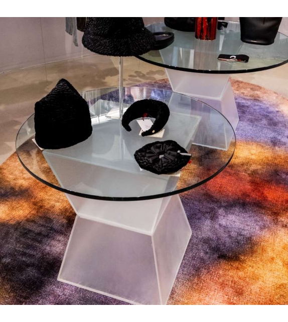 Blur Rectangular Qeeboo Rug