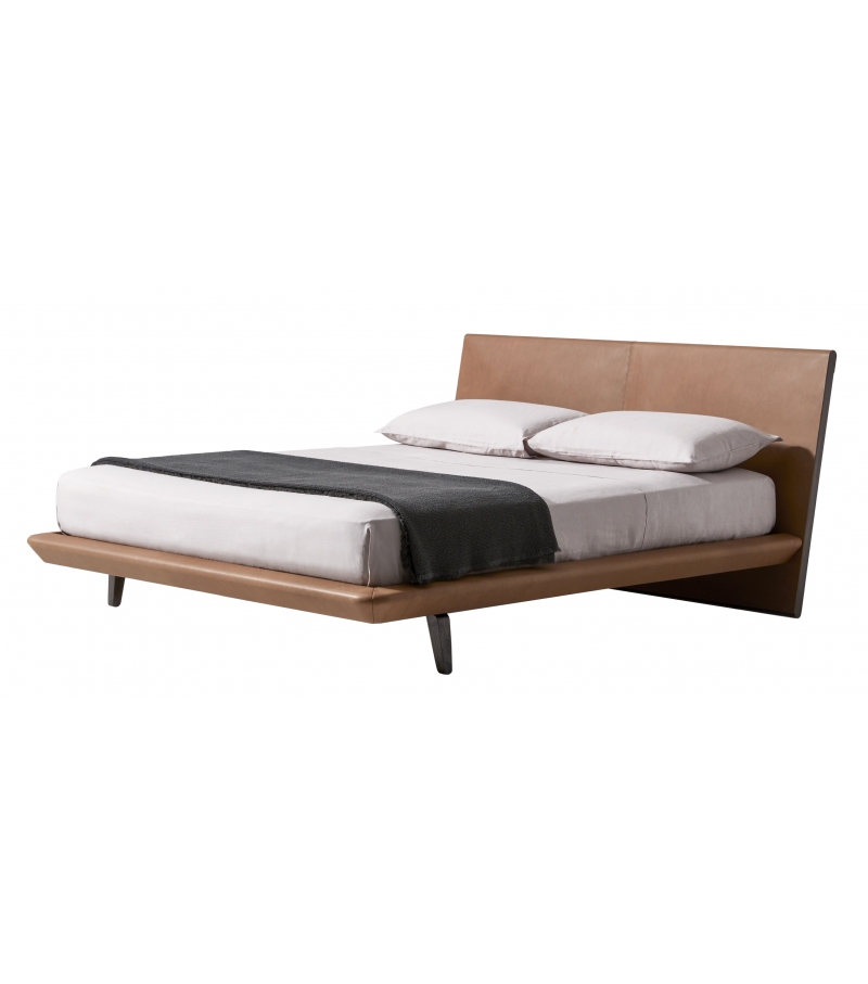 Acute Cassina Bed