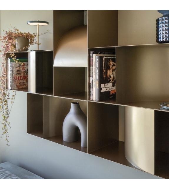 Judd Pensile Mogg Contenedor