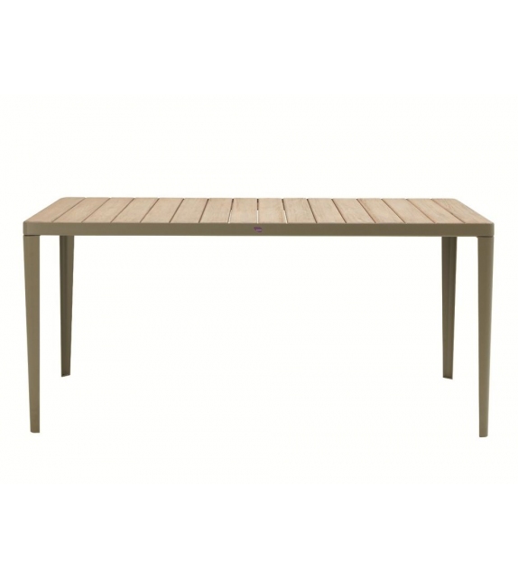 Laren Ethimo Table