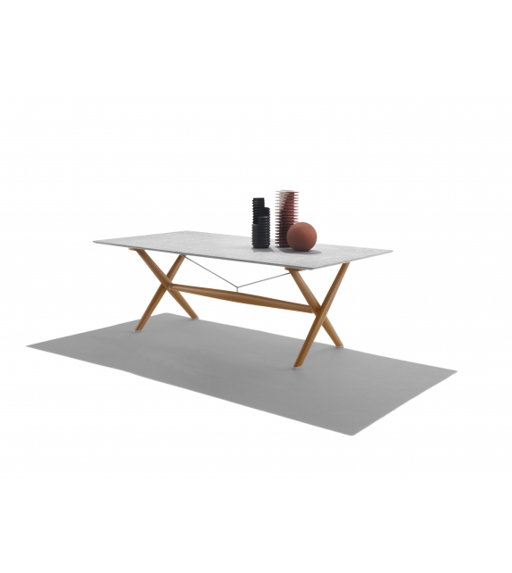 Boma Outdoor Table Flexform