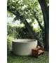 In-Out Agape Badewanne aus Beton
